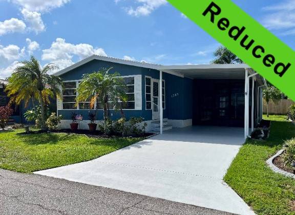 Venice, FL Mobile Home for Sale located at 1285 S Indies Cir Bay Indies